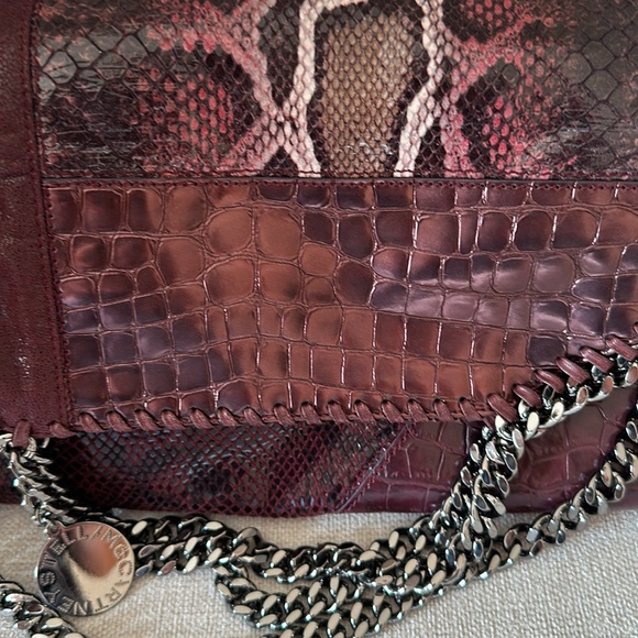 Stella McCartney leather bag. - Picture 3 of 9